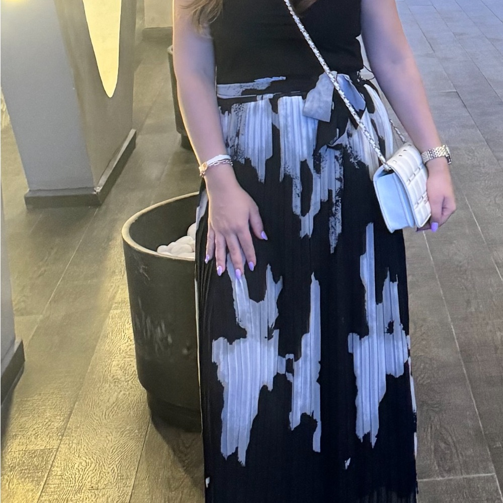 Elegant Black and Gray Women's Skirt